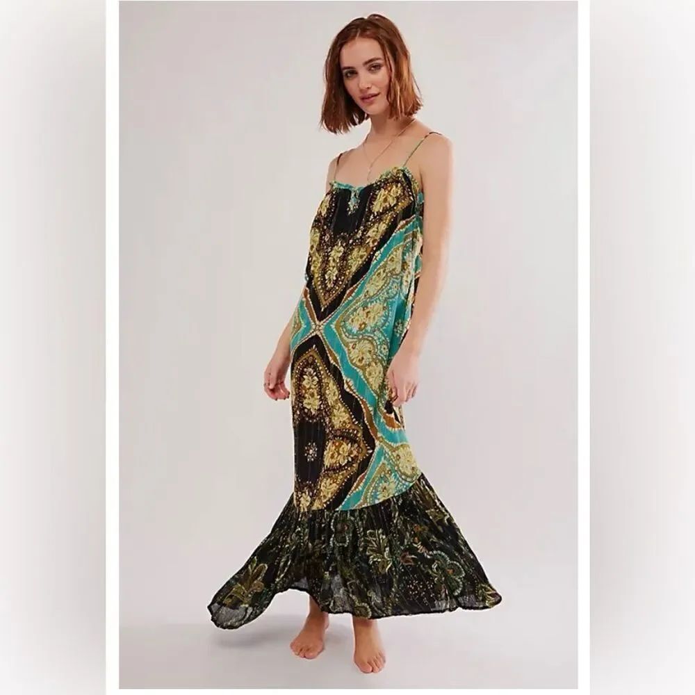 Free People Mojave Mermaid  Metallic Maxi Slip Dress Size Médium  Latigo Bay NWT